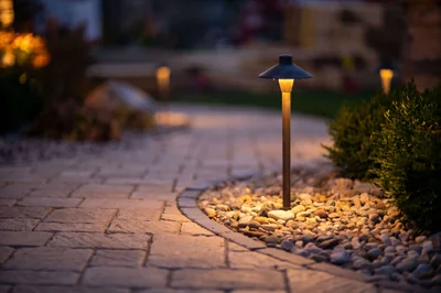 Landscape lighting installation