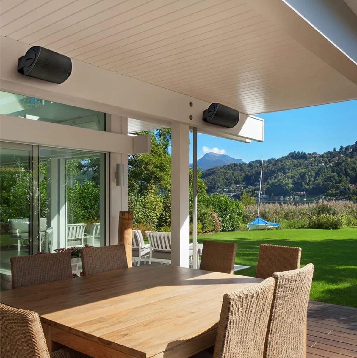 Audio and video installation 3