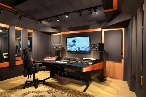 Custom audio and video solutions for recording studios